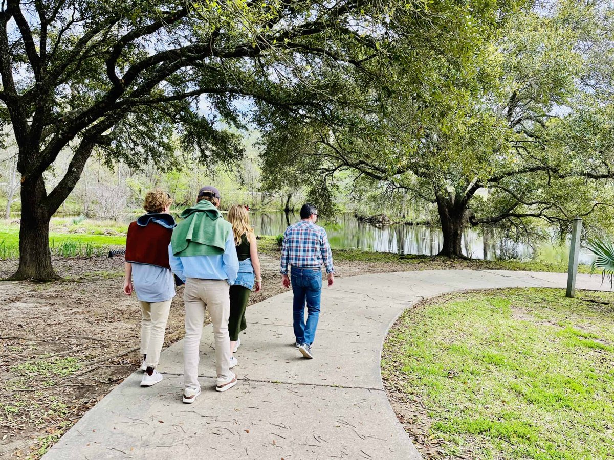 Looking for your next adventure? Lafayette, Louisiana, beckons with its irresistible Cajun charm and vibrant culture. Read the top 3 reasons why Lafayette should be your next travel destination [link in bio]

 #lafayettetravel #EatLafayette
@LafayetteTravel