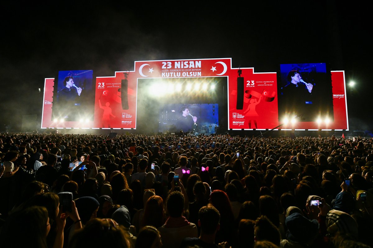 İstanbul ve Ankara'da bayramımız böyle kutlandı.