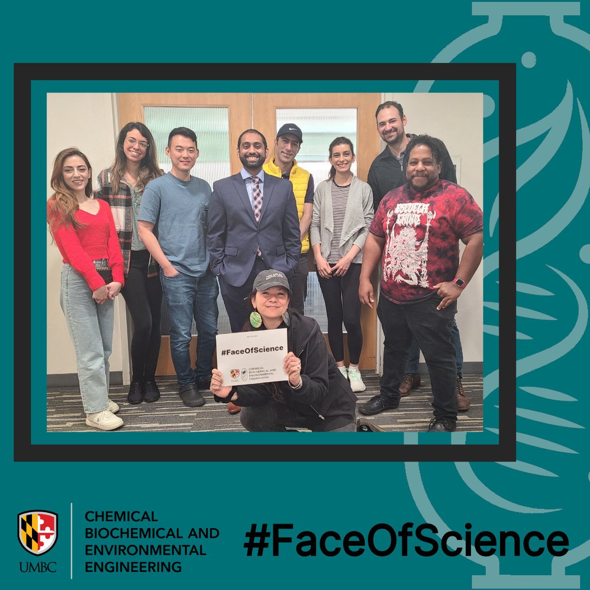 UMBC_CBEE's tweet photo. Congratulations Shreyas Patel, '17 bioinformatics and computational biology, M.S. '24 chemical and biochemical engineering on earning your #Masters degree.
It was a great turnout of support of #CBEE #graduate students @blaney_lab @Mark_R_Marten @enhancescience #faceofscience https://t.co/ccVNzwc0tu