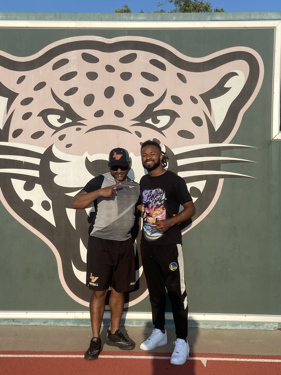 FrenchwoodJr's tweet photo. I had a great time @ULV_Football thank you @augustinoadams and @CoachKrich for having me down for a visit. I enjoyed learning more about your program! 💯💪🏾 https://t.co/H1AVWCnoko