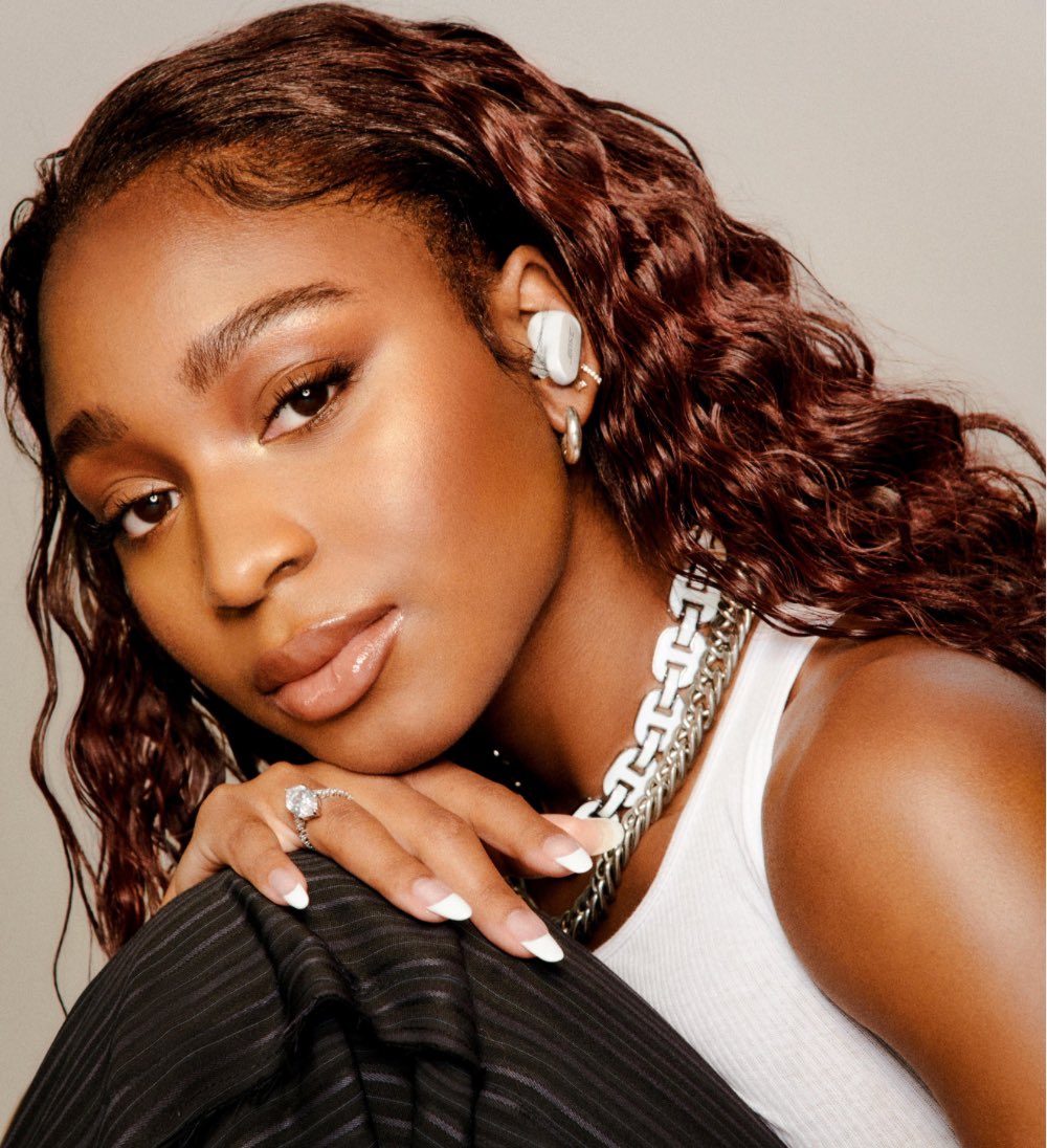 NormaniiSpotify's tweet photo. Normani’s ‘DIAMONDS’ w. Megan Thee Stallion surpassed 50 MILLION Streams on Spotify | @Normani @theestallion @SpotifyUSA https://t.co/zrjGRJ38VG https://t.co/TBoH9Aulyw
