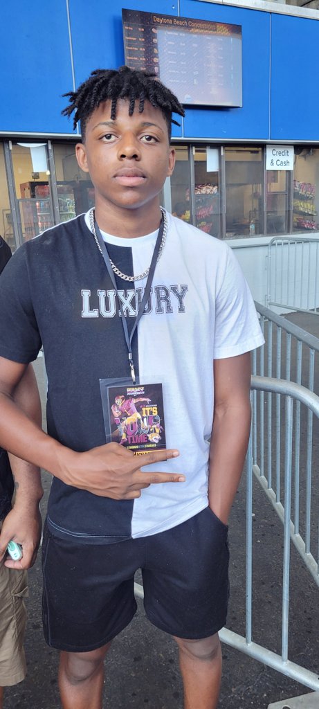 Michael Evans (@michaelevans87) on Twitter photo Had a great time, Bethume Cookman, last Saturday! <a href="/BCUGRIDIRON/">🏈 Bethune-Cookman Football</a> <a href="/CoachWoodie/">Raymond Woodie Jr.</a> <a href="/Coachmill57/">Coach Greg Miller</a> <a href="/PineridgeFB/">2024-'25 Pine Ridge High Football</a> Had a great time, Bethume Cookman, last Saturday! <a href="/BCUGRIDIRON/">🏈 Bethune-Cookman Football</a> <a href="/CoachWoodie/">Raymond Woodie Jr.</a> <a href="/Coachmill57/">Coach Greg Miller</a> <a href="/PineridgeFB/">2024-'25 Pine Ridge High Football</a>