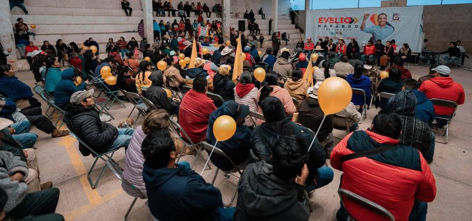 Este #2deJunio volveremos a ganar con mis amigas y amigos de Héroes del 5 de Mayo, ellos ya están convencidos que el #EquipoGanador es esta planilla que cuenta con la experiencia y el conocimiento para seguir trabajando por #Zacapoaxtla. 

#NadaDetieneLoQueJuntosLogramos