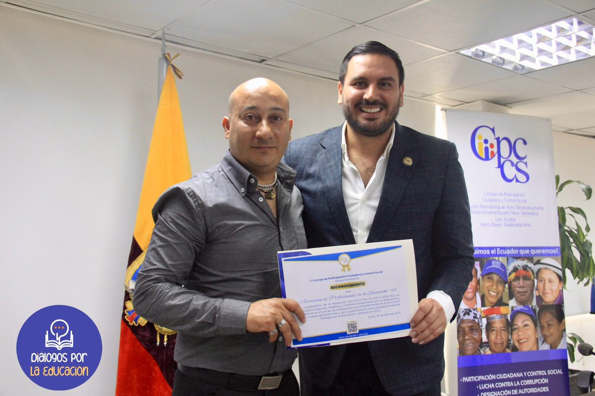 En este primer encuentro se analizó la problemática educativa y se conocieron las propuestas de los educadores, con el objetivo de crear proyectos que permitan mejorar la educación de los estudiantes ecuatorianos.
¡Juntos creamos el cambio que nuestro país necesita!
