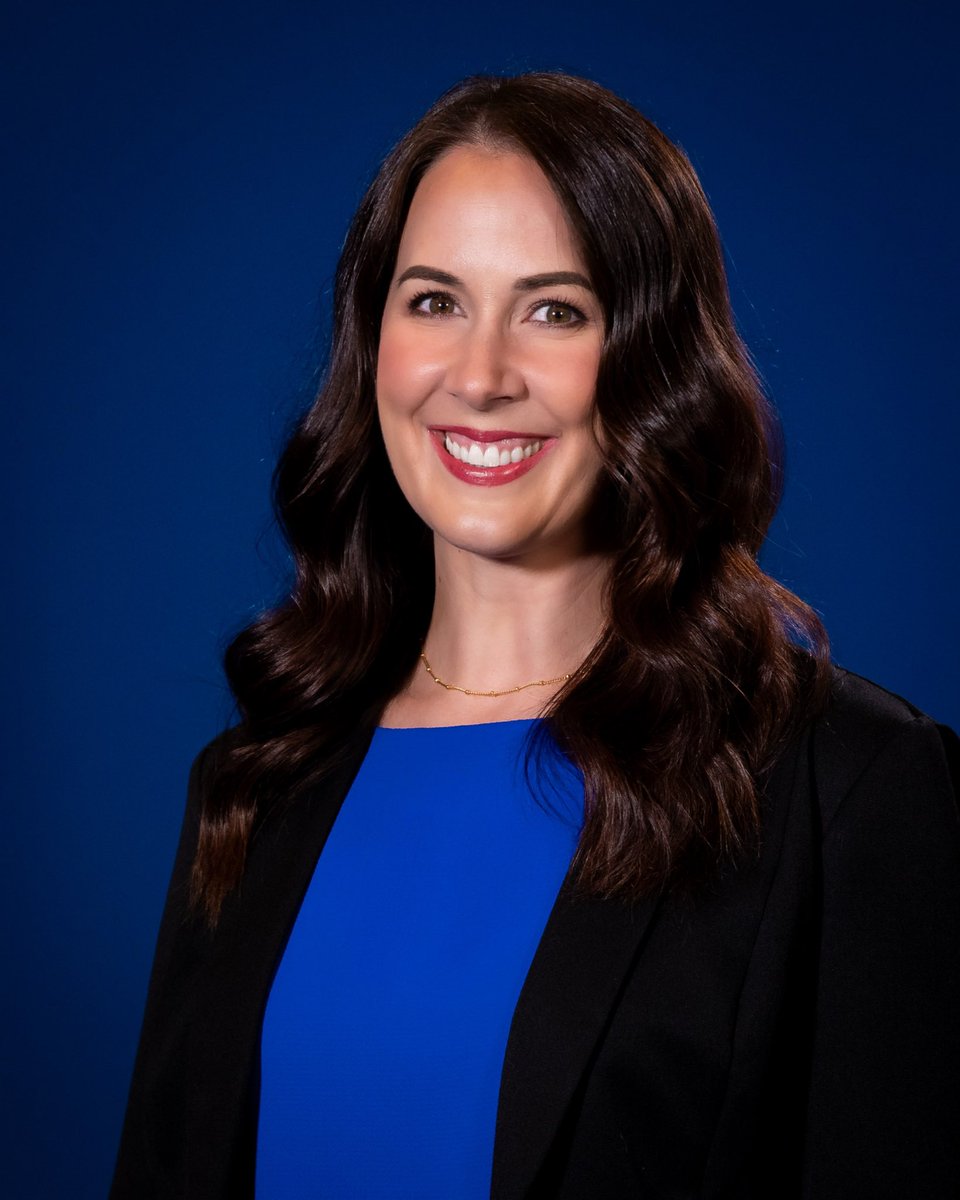 Keri Tucker tweet media