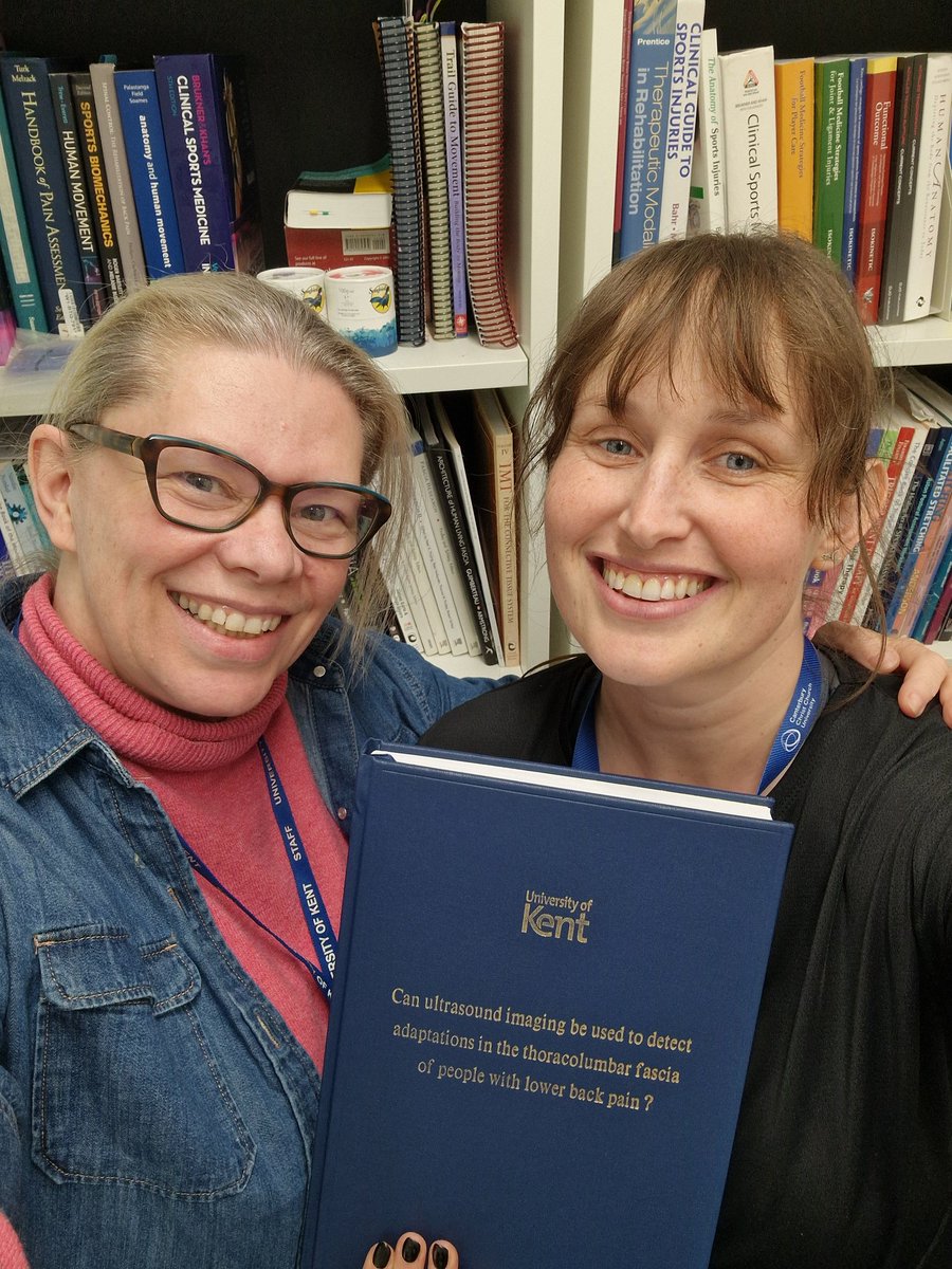 So proud of my first PhD student, now Dr @clairemboucher. 3 years of research,2 years of a pandemic,over 4,000 ultrasound scans,resulting in her brilliant PhD Thesis: Can ultrasound imaging be used to detect adaptations in the thoracolumbar fascia of people with lower back pain?