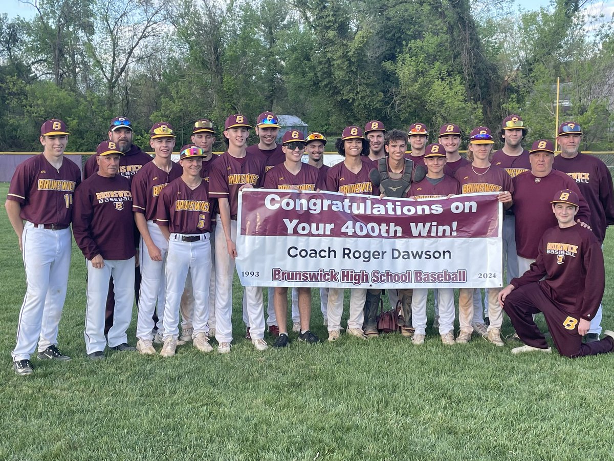 Congratulations to Coach Dawson on getting his 400 win tonight!  

If any of his alumni players want to sign the banner, it’ll be out at the clubhouse at Monday’s home game. <a href="/PrepBaseballMD/">Prep Baseball Maryland</a> <a href="/Xposure_Sports/">Xposure Sports</a> <a href="/FrederickSports/">Frederick Sports</a> <a href="/RoaderAthletics/">RoaderAthletics</a>
