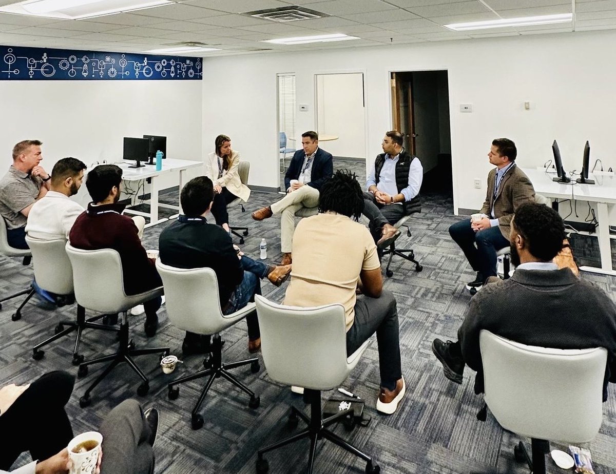 starburstaero's tweet photo. Last week marked the kick-off of the inaugural cohort of IAI CATALYST, our cross-border #innovation program for emerging technology companies with @iai_usa.

Cohort 1: AeroFuse, @bosonqpsi, @fibr_X &amp; VYZai  

Check out a longer recap: https://t.co/qjmVAKQmKG

cc: @ILAerospaceIAI https://t.co/7uPwLNVyFb