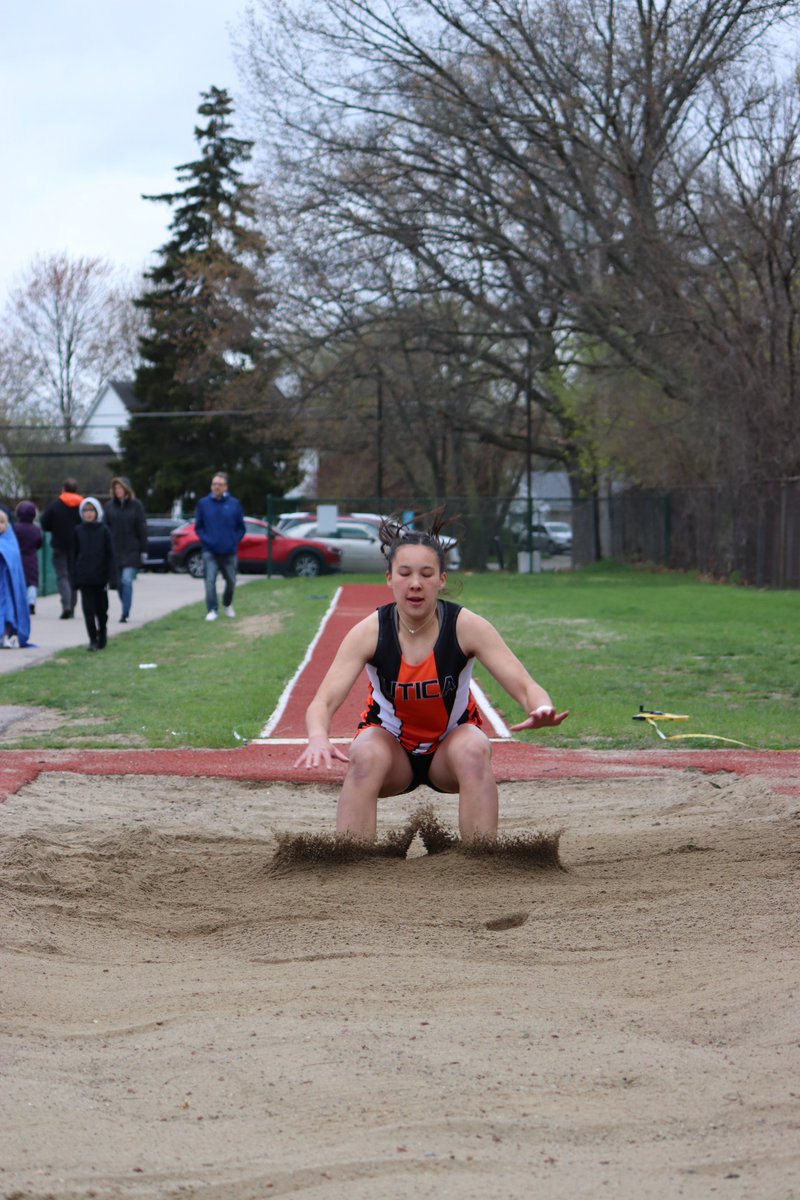 Catherine Hoff tweet media