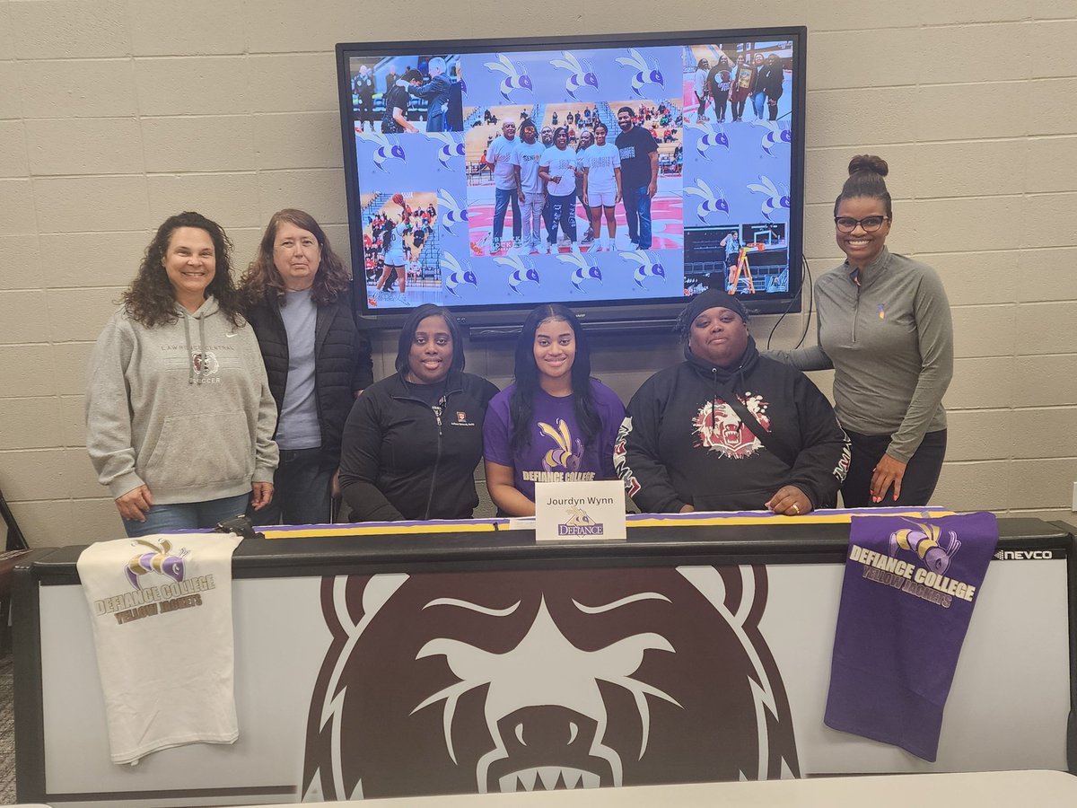 Congrats <a href="/JourdynWynn/">D.Jourdyn Wynn#20</a>  on continuing your education and athletic career at <a href="/defiancecollege/">Defiance College</a>. Best of luck on your next chapter.