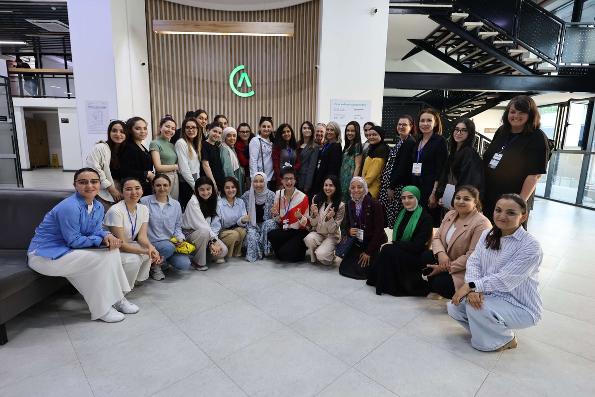 Our #TWTajikistan delegation embarked on a site visit to Alif Bank, where we met with professional women in #fintech, shared our work experiences, and explored how to identify & utilize our personal superpowers to forge a positive career trajectory. @usembdushanbe @ecaatstate