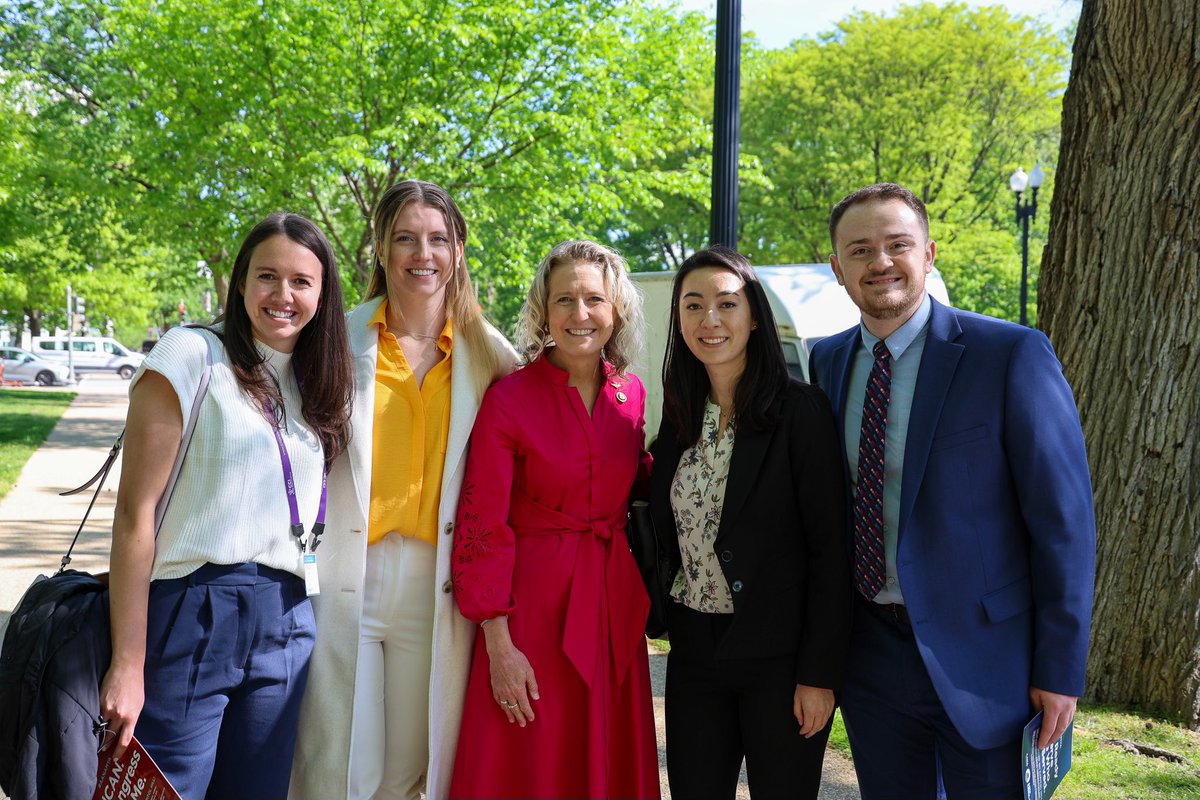 It was awesome to see so many friendly faces at yesterday's <a href="/aanacrna/">AANA</a> Mid Year Assembly Hill Kickoff Event...! Nurse anesthetists play an invaluable role in providing exceptional healthcare and I am proud to advocate for full practice authority for them in Congress. It was an