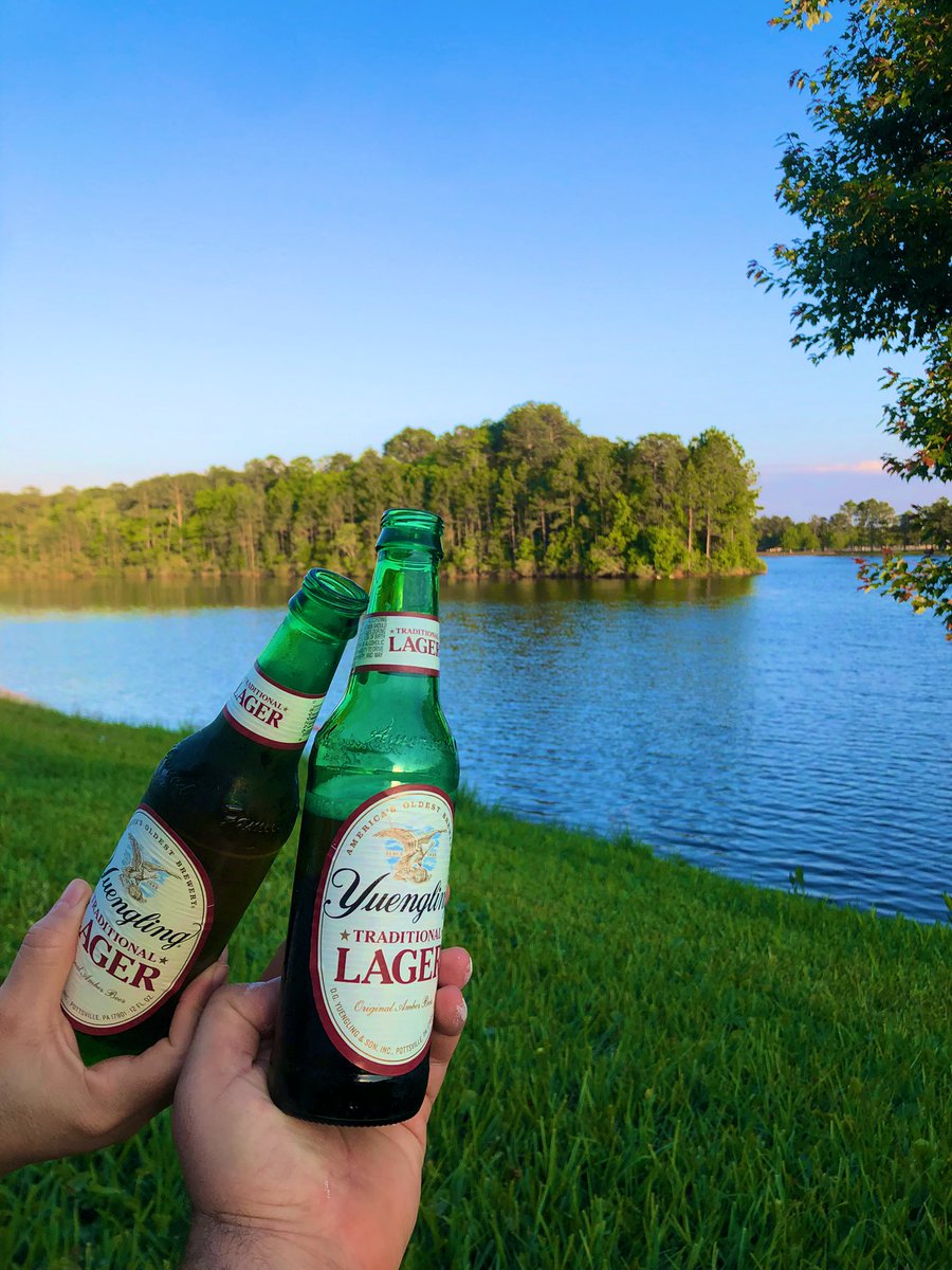 $2 millones invertidos en bolsa
$500K en el banco
La vivienda pagada
Cero inmobiliario
Un 9-3 fácil
Desaparecer

Cada vez más cerca