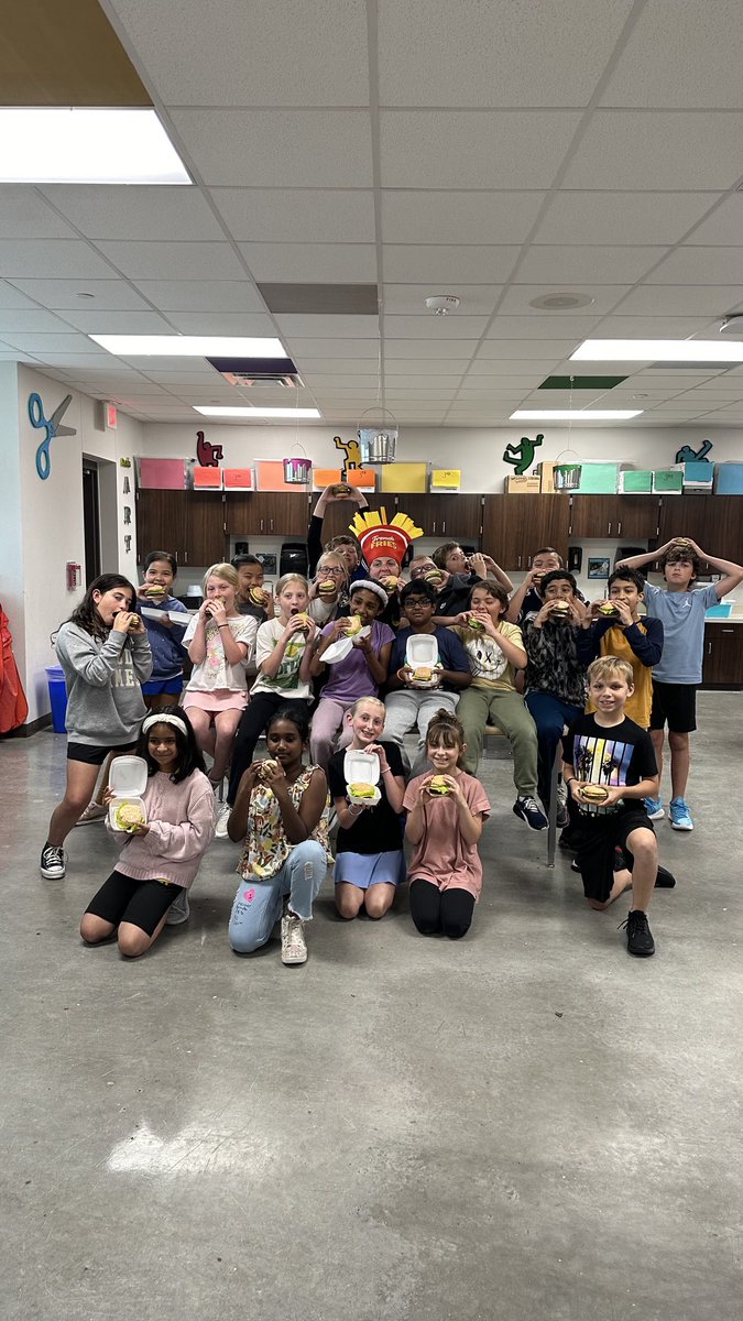 Boyer Elementary Art (@artatboyer) on Twitter photo We love Officer McDonald!
She’s our very own Big Mac with a side of fries! 🍔🍟💙
<a href="/Boyer_Elem_PISD/">Boyer Elementary</a>
<a href="/ProsperPD/">Prosper Police Dept</a>
<a href="/NikkiMcD122728/">Nikki McDonald</a>
#bestofboyer
#teamboyer We love Officer McDonald!
She’s our very own Big Mac with a side of fries! 🍔🍟💙
<a href="/Boyer_Elem_PISD/">Boyer Elementary</a>
<a href="/ProsperPD/">Prosper Police Dept</a>
<a href="/NikkiMcD122728/">Nikki McDonald</a>
#bestofboyer
#teamboyer