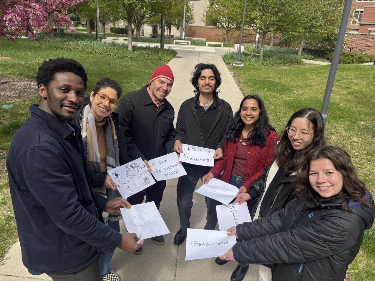 Simonetttaa's tweet photo. The @NufoTheFlyGuy Lab (Carrillo Lab) participating in the @EnhanceScience #FaceofScience campaign! What we love most about science is the chance to collaborate with our peers to expend our understanding of fly neurobiology 🪰🪰🪰 https://t.co/RLCJ4fbJNF