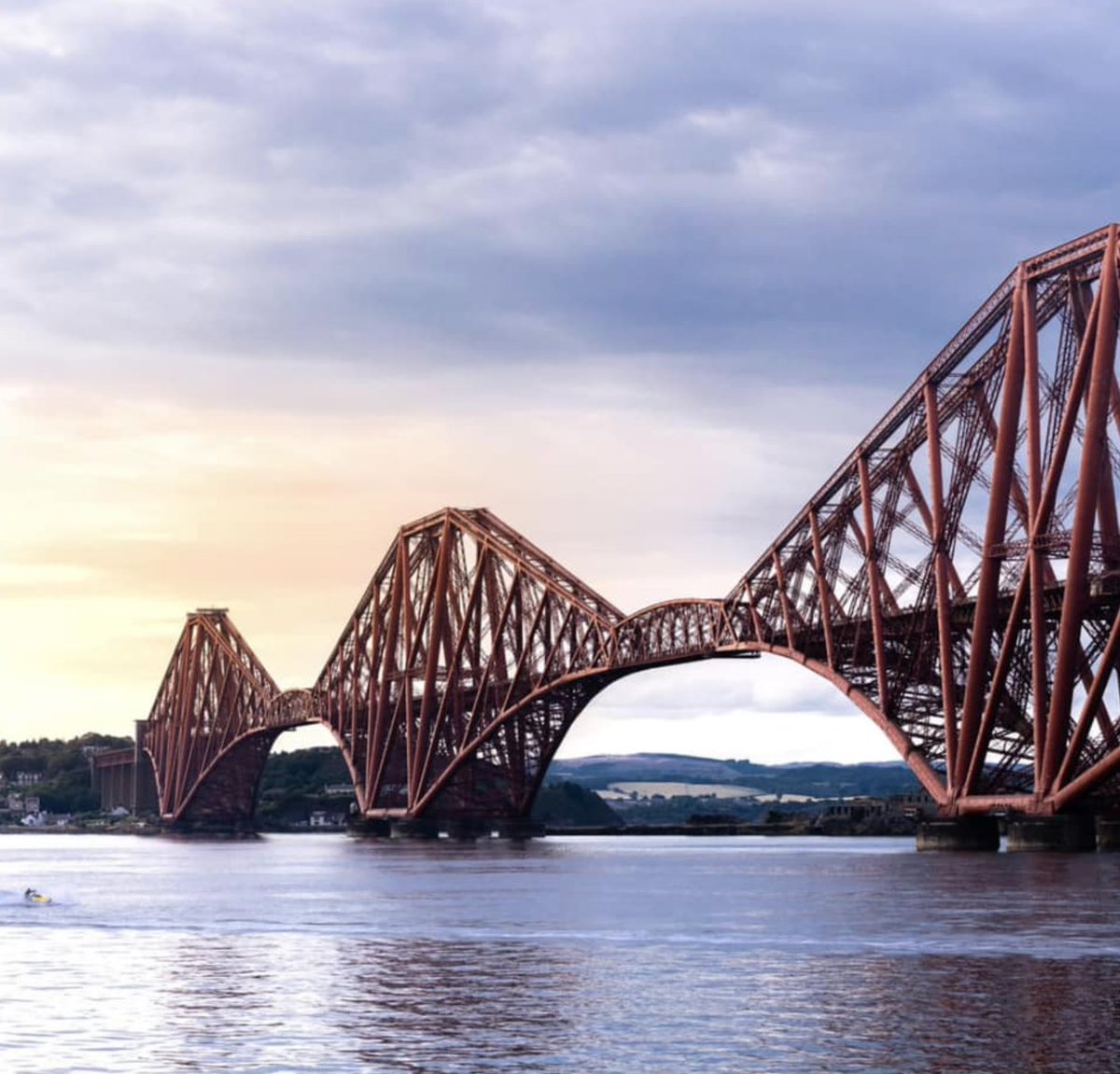 🌉 Our Forth Bridges in Spring - a series of images from local residents and visitors, each of which captures unique elements or perspectives of these iconic structures. 🌉 Visit the Bridges | theforthbridges.org #ForthBridges #VisitScotland #ForeverEdinburgh #LoveFife