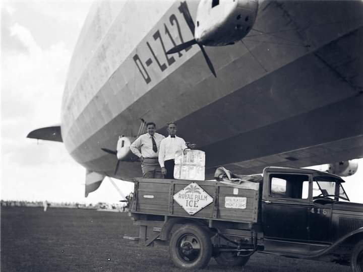 Graf Zeppelin visits Miami. Royal Palm Ice Co. Truck, 1933.  MDPLS.

@thenewarea51