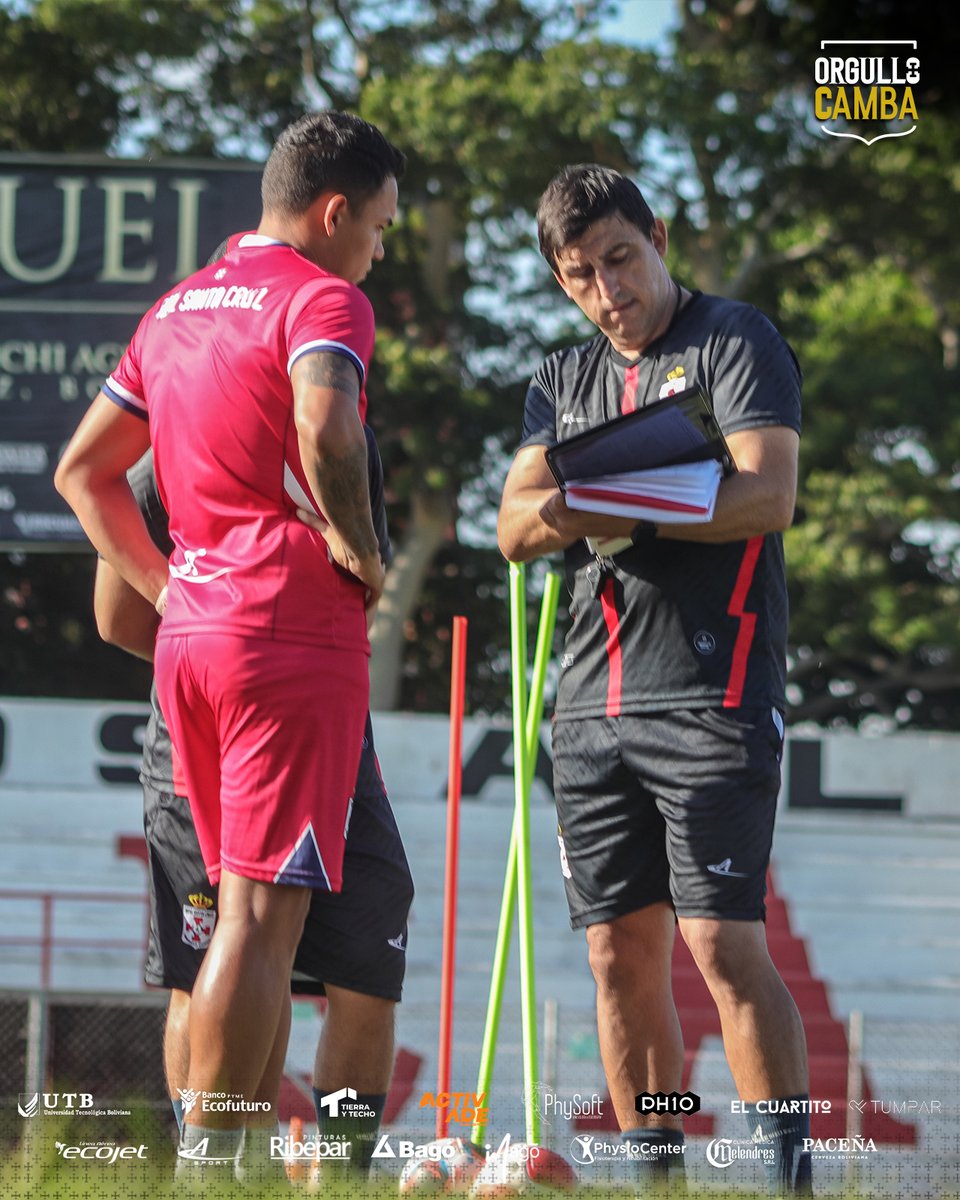 Real_Santa_Cruz's tweet photo. Hoy queremos felicitar a nuestro querido Profesor. Andrés Marinangeli ​ que se encuentra cumpliendo años! 🦁⚔️

Desearle mucho exito 🙌🏼 🤍 https://t.co/hCacyNdALu