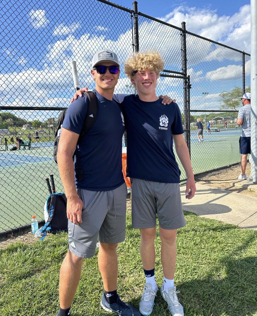 Congrats to @GraniteBears Mens 🎾 Exhibition Doubles Champs 🏆 Colin Hiatt & Scott Moore GO 🐻 @MACSchools @granitesquad @MrCoryLeeSmith @MABearHistorian @AshleyHGraham