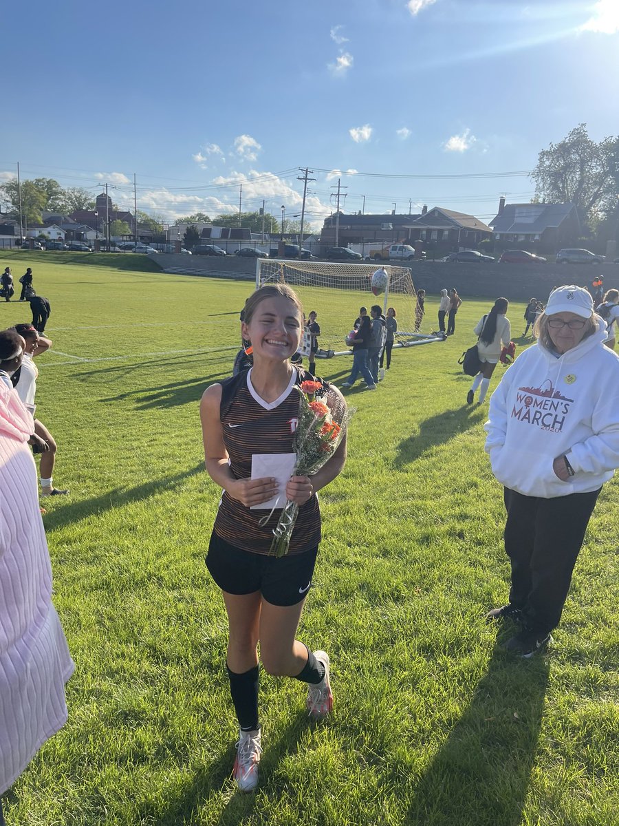 A special night for our girl Julia Lohnes senior night for Ritenour’s Soccer team with the win 2-1! We see you Julia keep shining! #femaleathlete