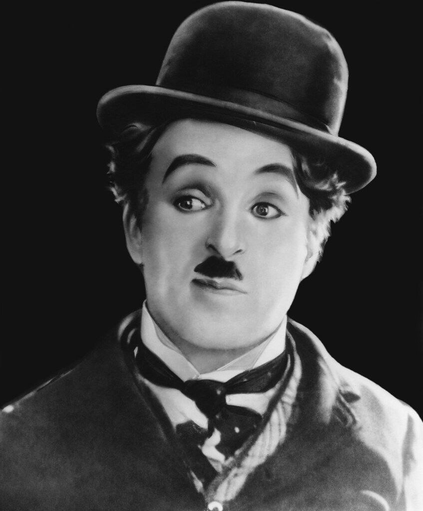 Remember: Charlie Chaplin died aged 88. He left us 4 statements: (1) Nothing is eternal in this world, not even our problems. (2) I like to walk in the rain, because no one can see my tears. (3) The most wasted day in life is the day we don't laugh. (4) The six best doctors in…