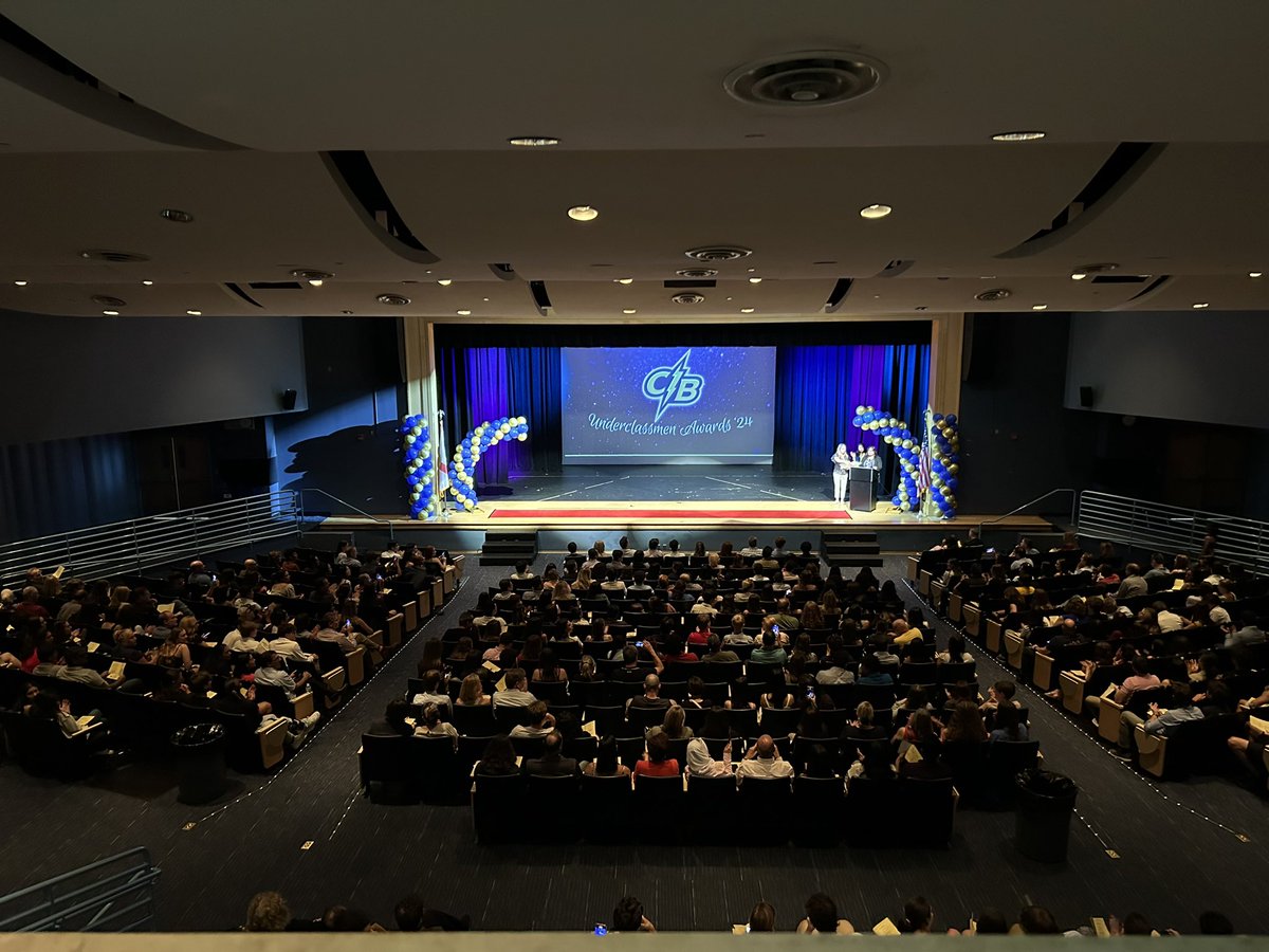 DrKFried's tweet photo. A huge congratulations to our exceptional 9th, 10th, & 11th grade students honored at our Underclass Awards Night! From the Citizenship Award to University Recognitions, Top Scholars, and Department Achievement Awards, your achievements inspire us all! ๐๐โก๏ธ๐#UnderclassAwards #InspiringSuccess