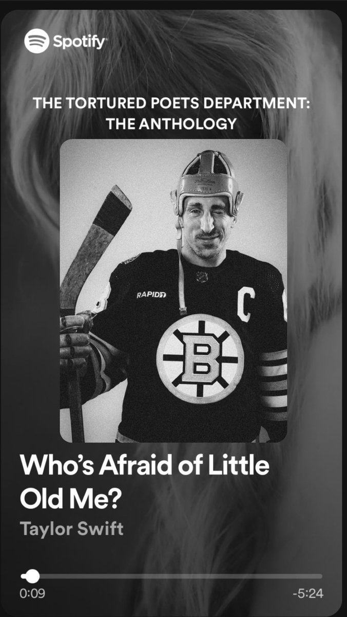 BigBadBsMemes's tweet photo. Marchand smirking on the bench https://t.co/udiwmItN4N
