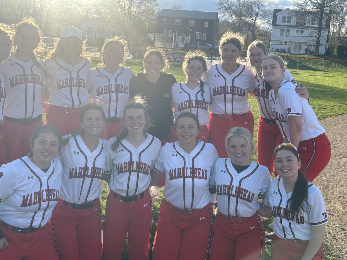 GloverElem17's tweet photo. Headers beat Swampscott 11-0 behind Tessa Francis’s 18k masterpiece!@MHSMagicians_AD @MHDSchools https://t.co/ZoVU7jbw9j