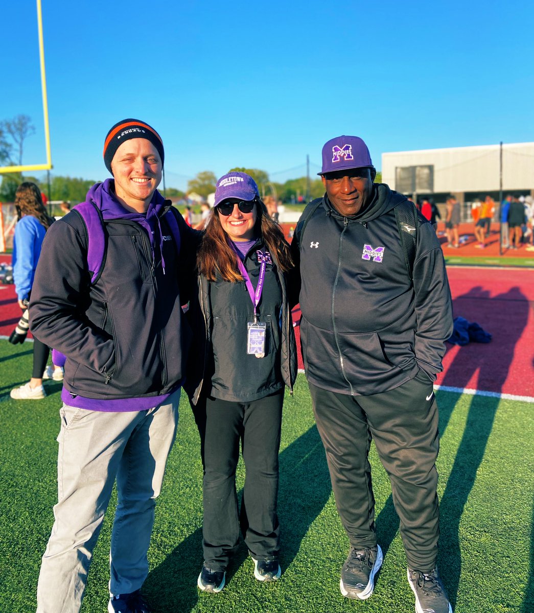 saigescircle's tweet photo. Obligatory yearly 
Highview Staff 🤝🏼 Track Coaches 
post 🥹💟
@Highview6th @MiddletownOH @MiddletownTrack https://t.co/n4ENt4ay6M