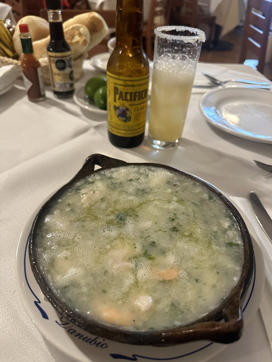 OscarBlancoCdmx's tweet photo. Para el antojo el tradicional Restaurante “Danubio” @edanubio en funciones desde 1936, especializado en pescados y mariscos, ubicado en Uruguay 3, Centro Histórico #CDMX 🇲🇽🕷 https://t.co/QgX3K2jEno