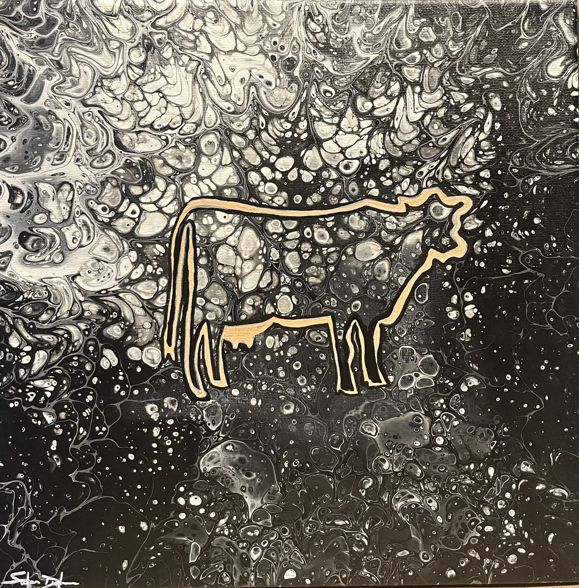 ARTMOO 🐄🤍🖤🤍🖤🐄 #artmoots #artmoo #artistcommunity #dansrastudios #cow #ArtistsOfTwitter  #ArtistSpotlight