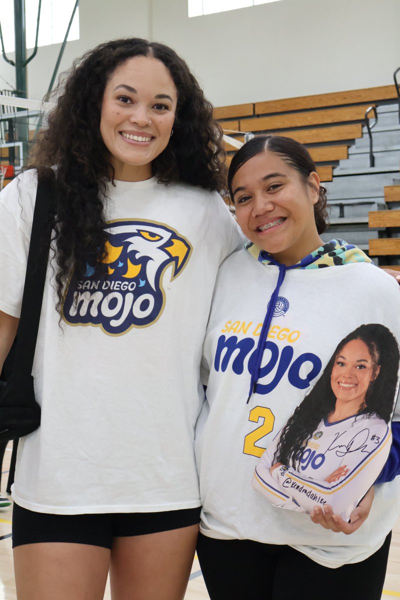 We love welcoming leaders to our campus to share with our student athletes. Today we welcomed.@sandiegomojo to talk to our students about their paths and their skills! What a treat for our lady ballers!