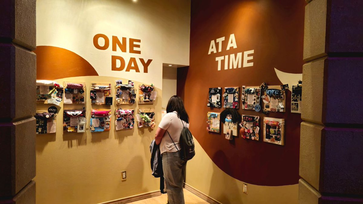 MSUTXMassComm's tweet photo. This past Friday, the Advanced Media Production class went on a field trip to AMS Pictures in Dallas to tour their studio and learn more about media production! Thank you to @amspictures for showing them around.

#MSUTexasMassComm #MSUTexas #FCOFA https://t.co/mR6rRRjRJ6