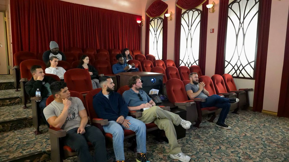 MSUTXMassComm's tweet photo. This past Friday, the Advanced Media Production class went on a field trip to AMS Pictures in Dallas to tour their studio and learn more about media production! Thank you to @amspictures for showing them around.

#MSUTexasMassComm #MSUTexas #FCOFA https://t.co/mR6rRRjRJ6