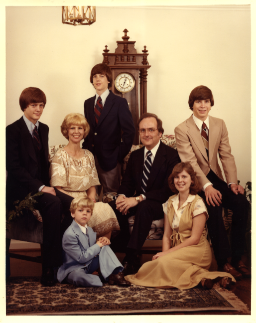 txweslibrary's tweet photo. Pomp and Circumstance!
West Library is joining the investiture festivities by creating a digital collection of photos from past inaugurations. Check out the pictures here!
https://t.co/zPrlUTwMqW https://t.co/VVPxOo7BJM