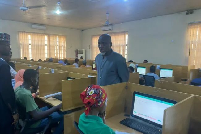 Father arrested for ‘writing’ UTME for son | TheCableLifestyle     lifestyle.thecable.ng/father-arreste…