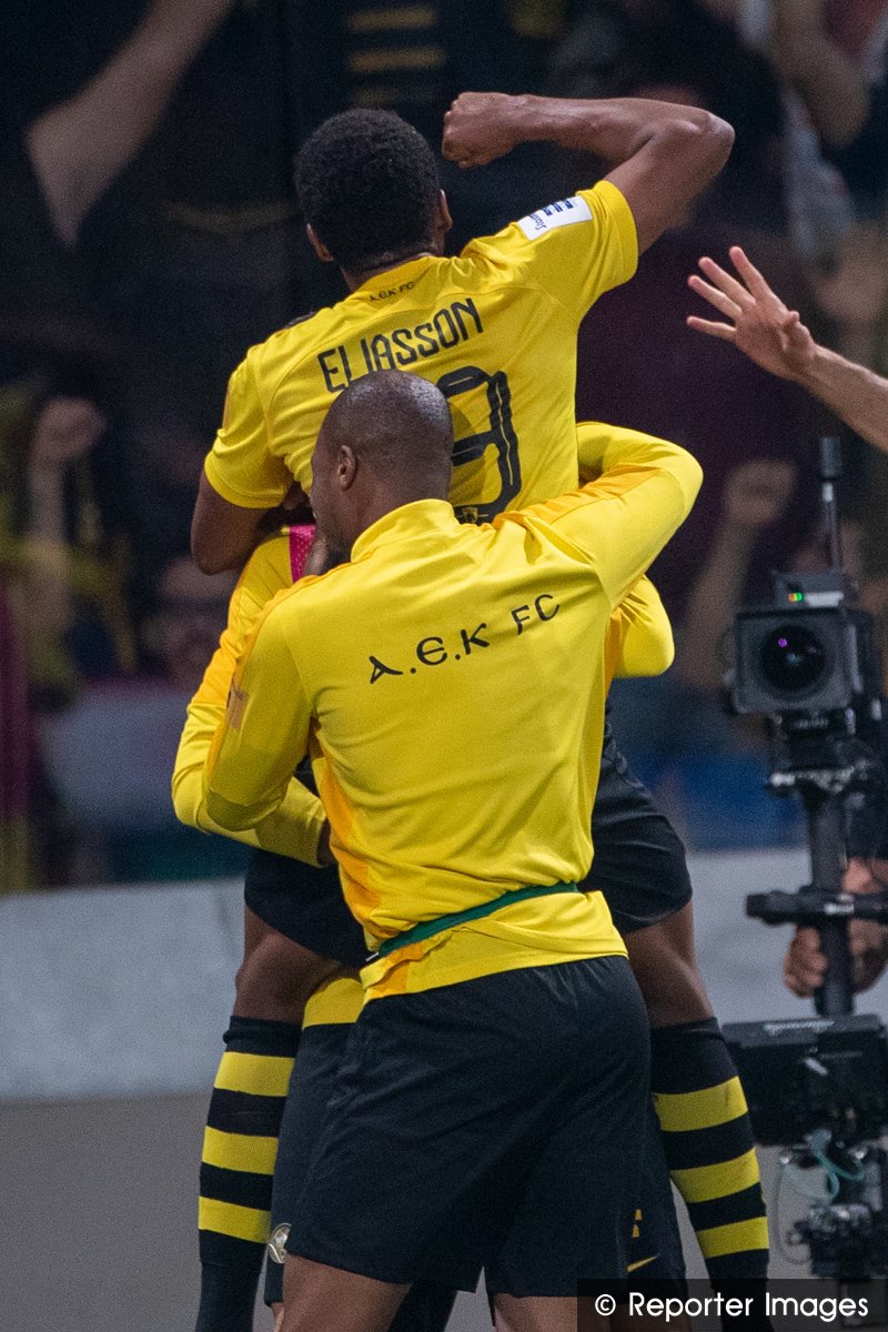 AEKINSIDER's tweet photo. FT: AEK 3-0 PANATHINAIKOS

AEK IS INEVITABLE 

When it mattered, AEK embarrassed 2nd place Panathinaikos with one of the most dominant derby performances in recent memory.

AN ELITE PERFORMANCE FROM EVERY PLAYER 🟡⚫️

AN ELITE PERFORMANCE FROM OUR COACH, MATIAS ALMEYDA 🇦🇷 https://t.co/ZSUtdChtaD
