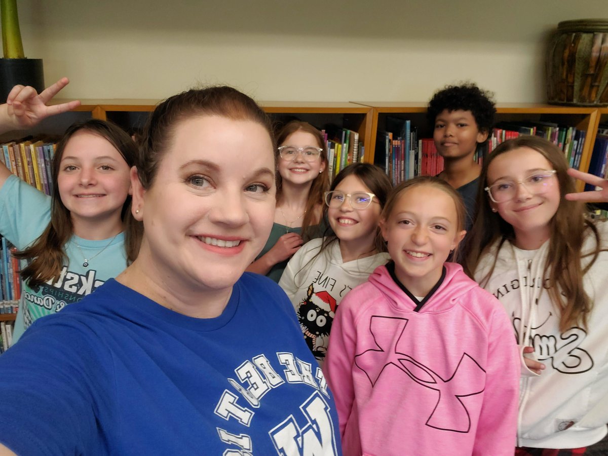 WCreekLibrary's tweet image. Done with round #2! The 2024 Elementary Battle of the Books competition is in the books for our @WilsonsCreekInt team! We had fun and now we just wait for the results next Tuesday! #spsbob #spslib
