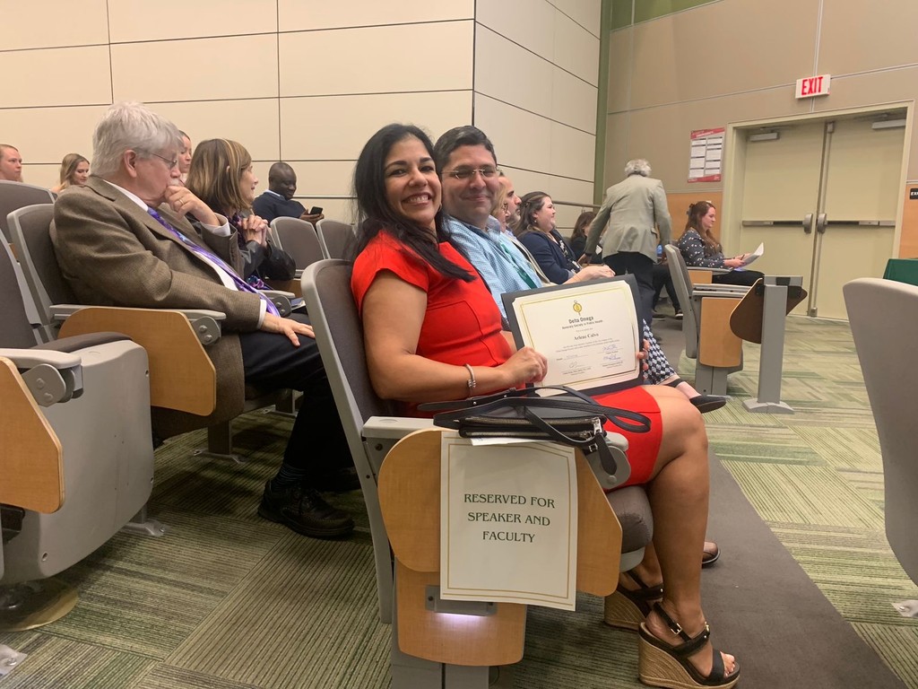 We are so proud of our Salud Latina students and faculty who were inducted into Delta Omega, an Honorary Society in Public Health, earlier this month! Congratulations to all that were inducted this year!

#saludlatinausf #saludpublica #usfcophrocks #ourpracticeisourpassion