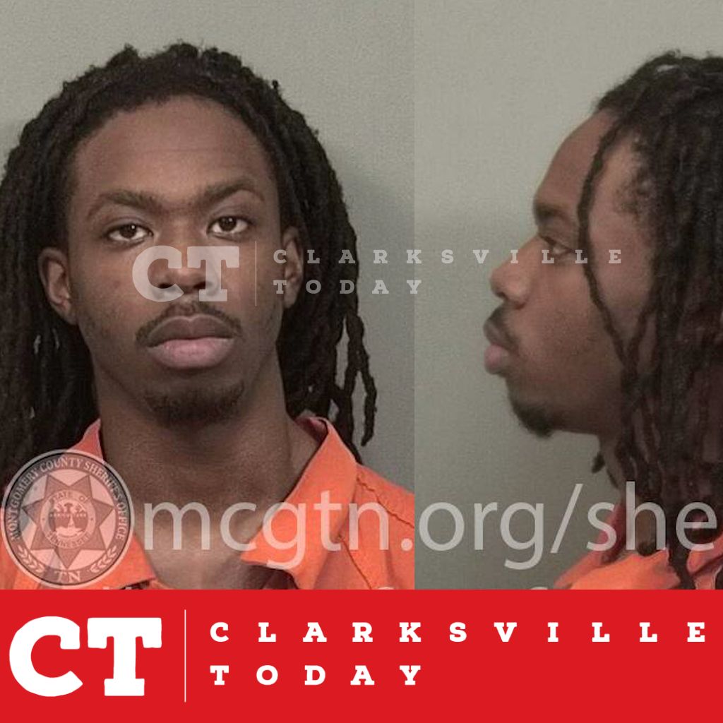 ClarksvilleTN's tweet photo. #ClarksvilleToday: Andre Gentry flees into woods after friend speeds down Tiny Town Road
https://t.co/byOrK8HCnS
#ClarksvilleTN #ClarksvilleFirst #VisitClarksvilleTN https://t.co/inBQjbtAMx