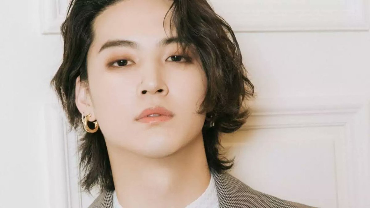 TOP100KPOP's tweet photo. TOP 100 – K-POP LEADERS (NOMINEES)

HYUNSUK (TREASURE)
JAY B (GOT7)
MARK (NCT DREAM)
SUHO (EXO)

👉 WHO IS THE BEST K-POP LEADER?
🔗 VOTE: https://t.co/cOkbNgqcTq https://t.co/QrGr7bLrDu