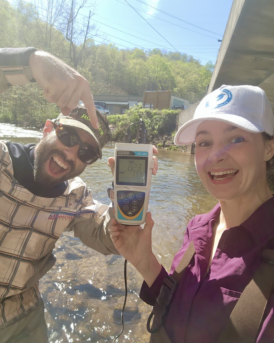 FODC_WV's tweet photo. Happy belated Earth Day, folks! 🌎

If you’ve taken a look at Deckers Creek around Morgantown in the past few days, you may have noticed that it’s looking a bit healthier. 🧵 https://t.co/foyQa2BnIw