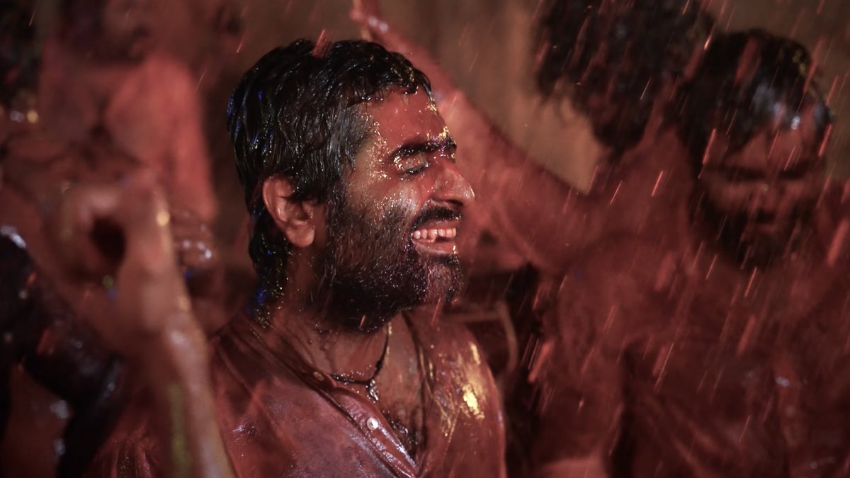 TrueArijitholic's tweet photo. this happy soul has my entire heart <3
#HappyBirthdayArijitSingh https://t.co/X1ApgPYEuE