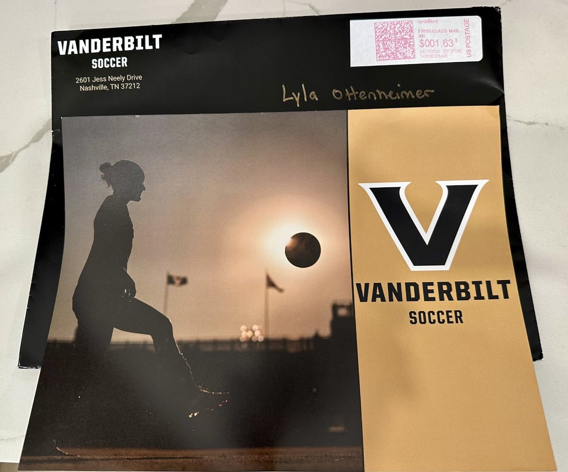 So excited to get mail from @VandySoccer. Looking forward to visiting and learning more about your program!! #AnchorDown @Darren__Ambrose @CoachDerkacz @sbalaam0909 @STA_Soccer @CoachSeve @kellysimsSTA @TopDrawerSoccer @ImYouthSoccer @TheSoccerWire