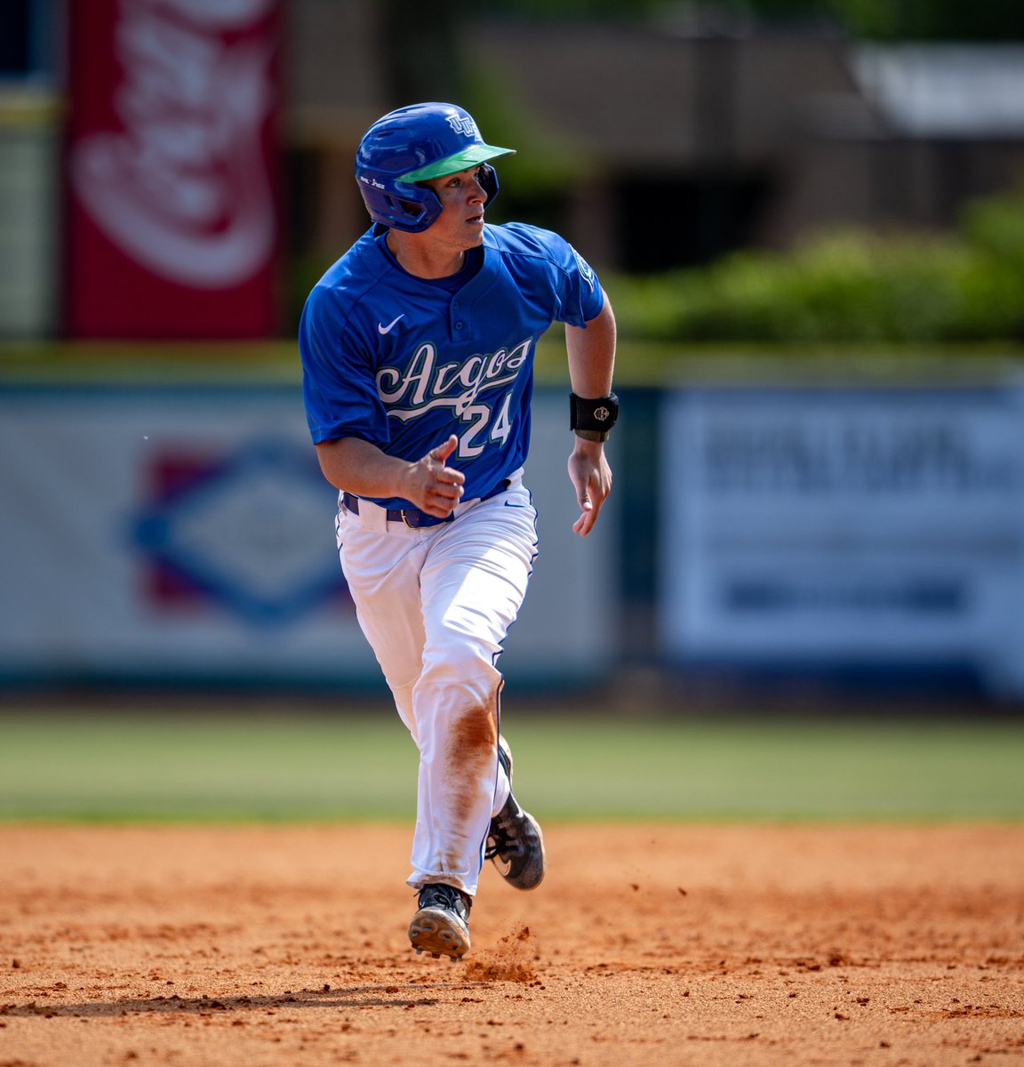 UWF_Baseball tweet picture