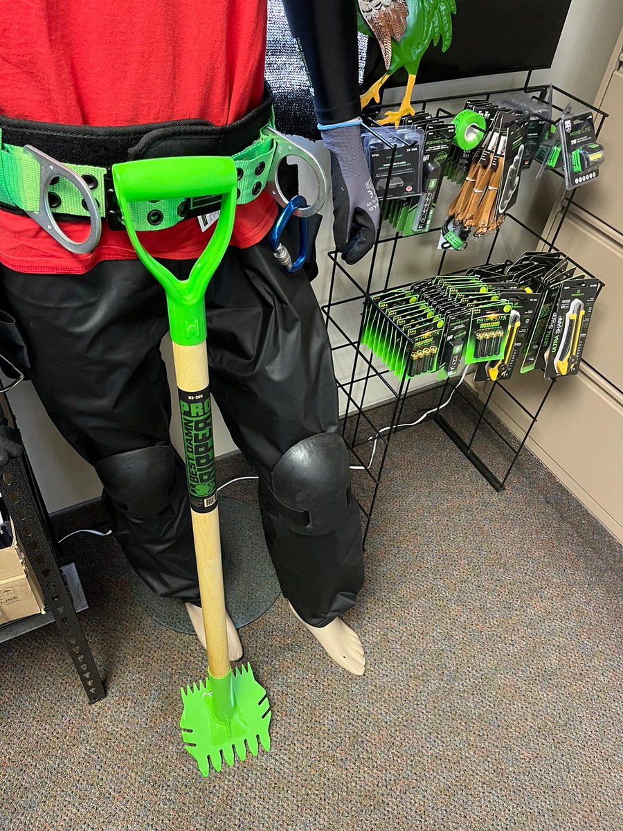 The Roofer Store tweet media