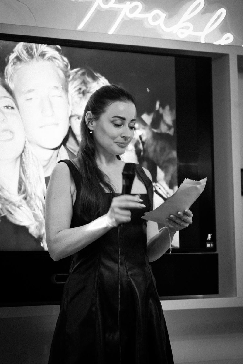 NatsWoodward's tweet photo. Cordelia’s Living Funeral. Impossible to put into words how beautiful, heartbreaking, life affirming and precious it was to celebrate her life together with her, her family and everyone she loves.

I have never met anyone who can turn a bleak situation into something so beautiful quite like Cordelia can. Our amazing, precious, huge-hearted friend. ♥️

#livingfuneral #glioblastoma #OurCoco