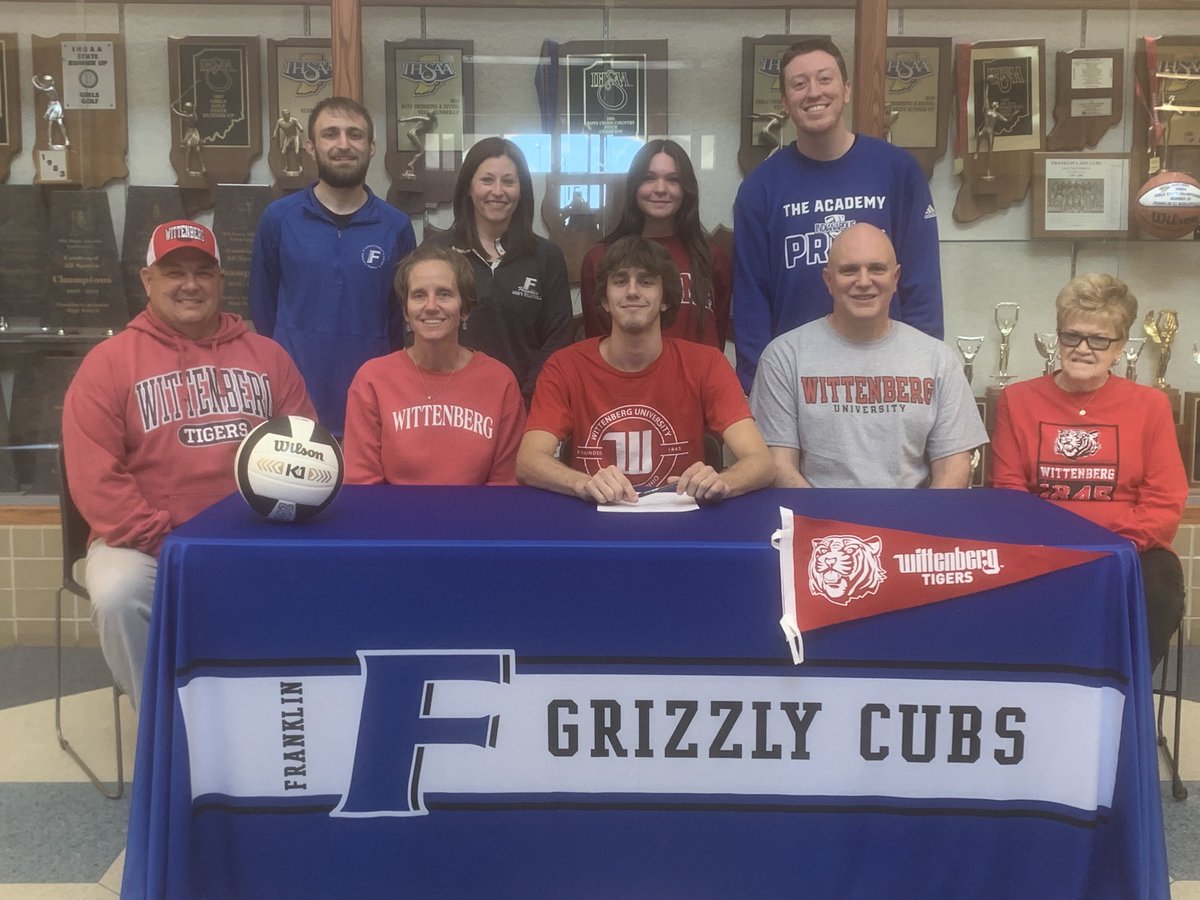 GoGrizzlyCubs's tweet photo. Congratulations to Zach Newton on his commitment to Wittenberg University to continue his academic and volleyball career! ⁦⁦@WittAthletics⁩ https://t.co/5scEu9pT3w
