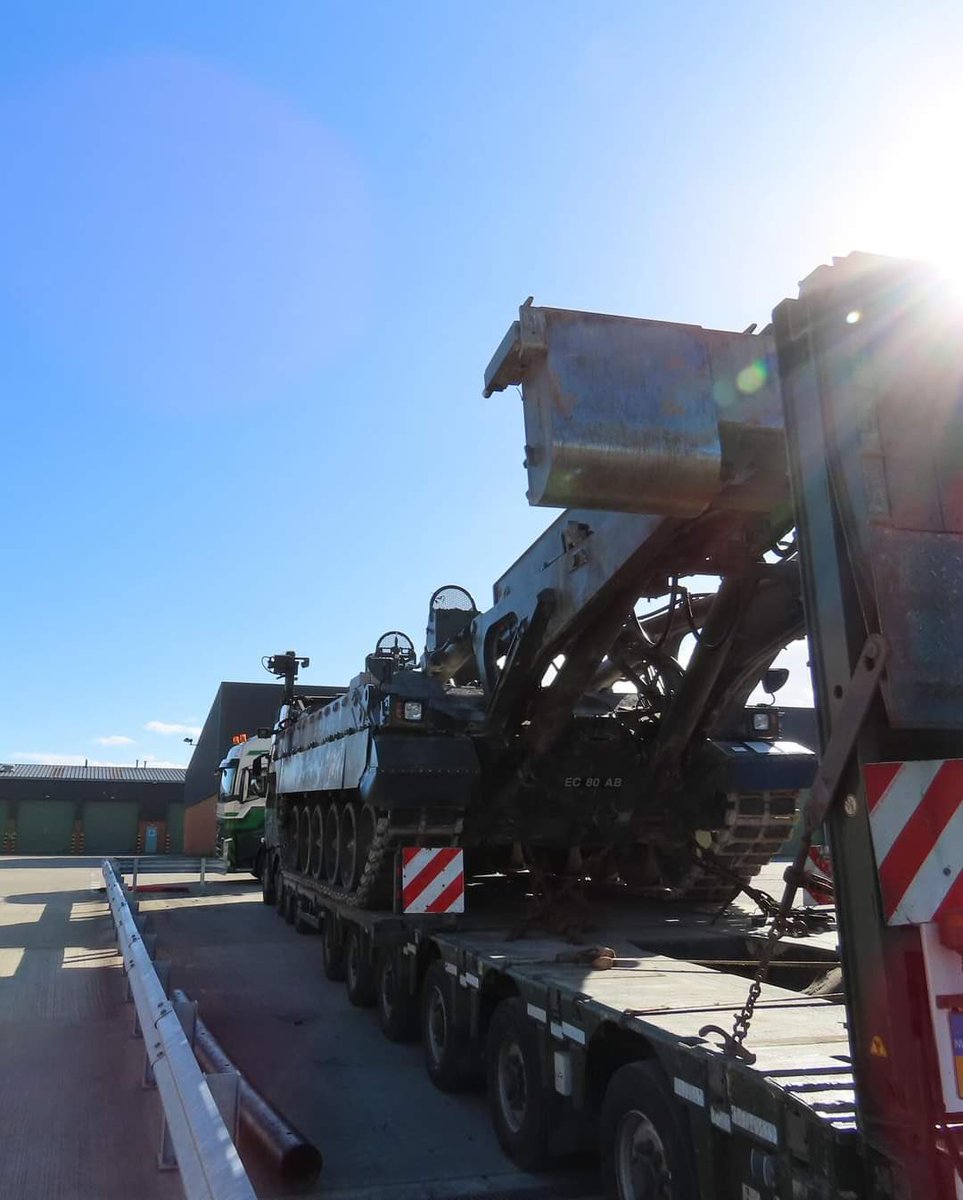 26 Engr Regt started moves by air, land and sea this week as we get ready to play our part on #SteadfastDefender, practicing deployment of armoured capability overseas & training with our NATO partners. It’s going to be a busy time for the whole team @Proud_Sappers @35EOD @21engr