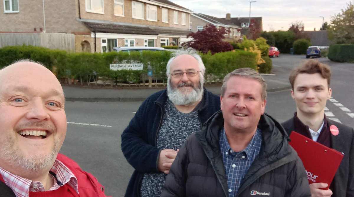 Out on the #labourdoorstep with @StratfordLabour this evening in #stratforduponavon for @Sarah_Y_Feeney in the #Warwickshire #PCC elections.  A good response!  People know that only @UKLabour can beat the #Tories in #Warwickshire.